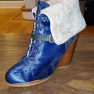 Limited Edition UGG Caprera Bootie